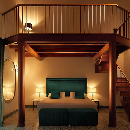 Dimora Caiammari Luxury & מלון 5*