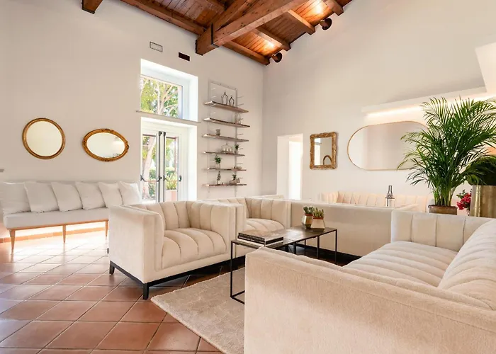 Dimora Caiammari Luxury & Hotel 5*